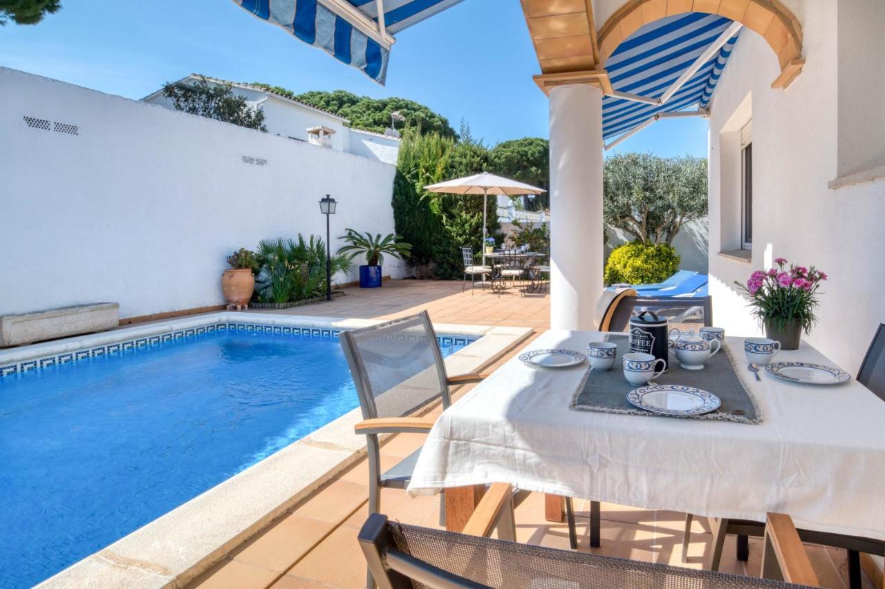 Villa La Bellesa L' Escala Esterno foto