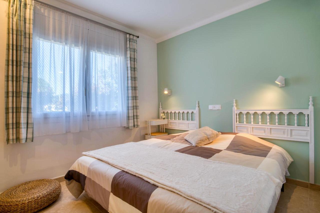 Villa La Bellesa L' Escala Esterno foto